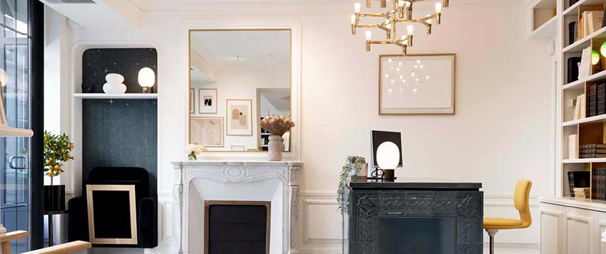 Hotel  Louvre Montana Reception